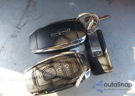 2017 Lincoln Mkc Select z USA, uszkodzony, nr VIN 5LMCJ2D9XHUL62784